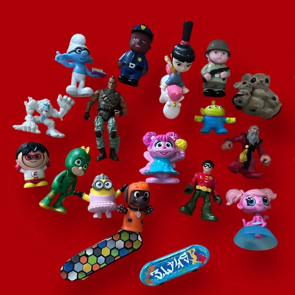 Cake toppers lot